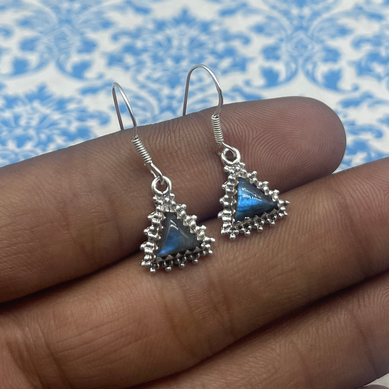 Labradorite Silver Trillion Earrings – Modern Chic Gemstone Style