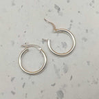 Minimalist 925 Sterling Silver Hoop Earrings With Latch Lock System