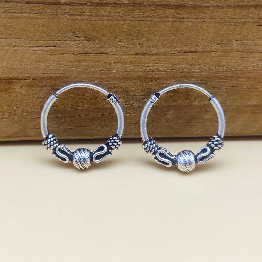 925 Sterling Silver Small Hoop Earrings with Artistic Wire Accent