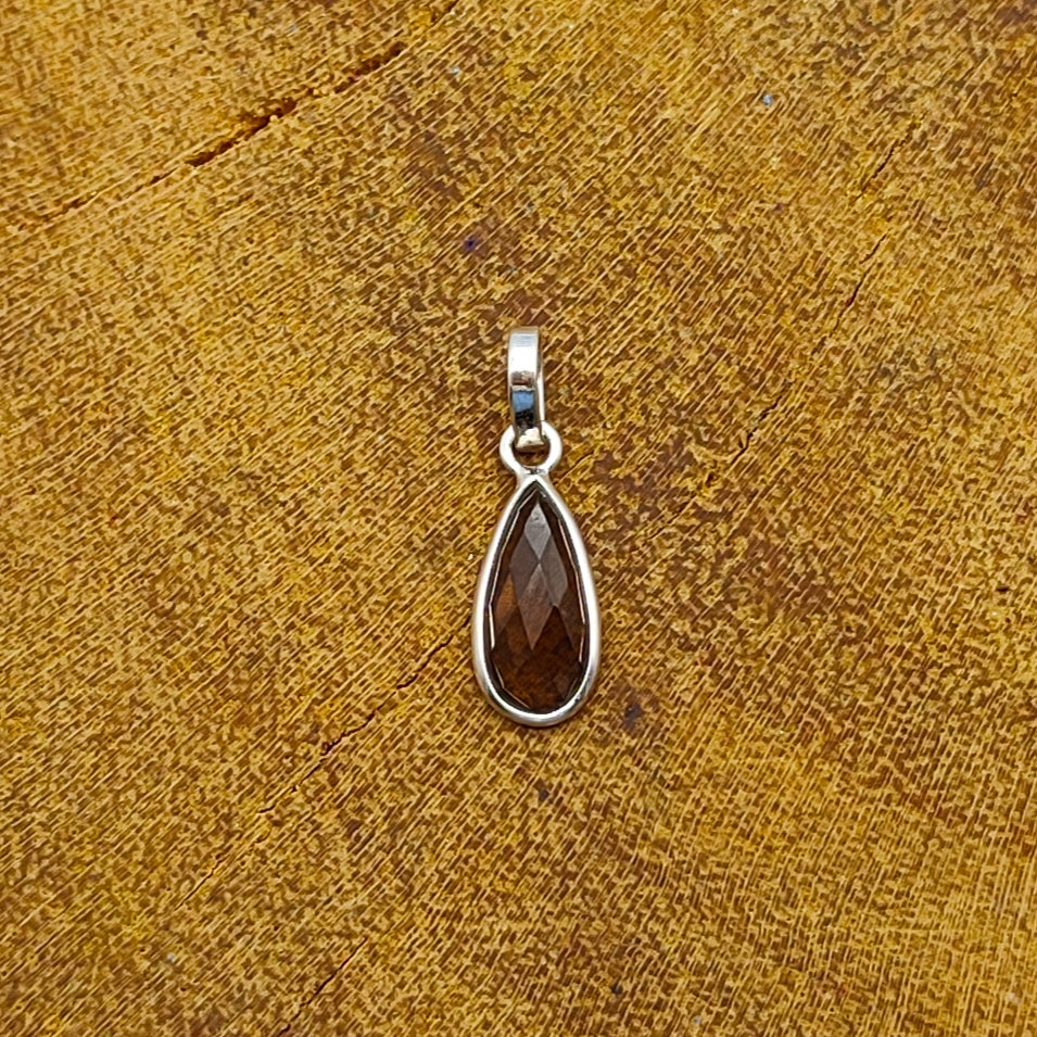 Garnet Nepali Bohemian Handmade Silver Pendant