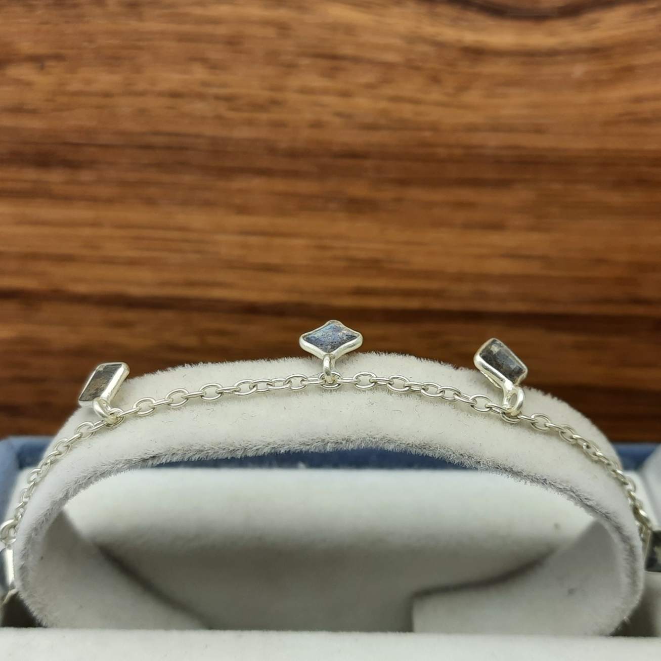 Elegant Artisan Silver AAA Labradorite Square Shape Bracelet Jewelry
