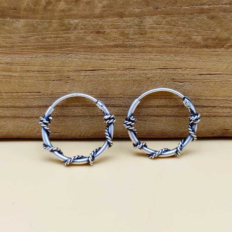 Minimalist 925 Sterling Silver Hoop Earrings with Oxidized Coil Detail