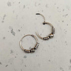 925 Sterling Silver Small Hoop Earrings with Artistic Wire Accent