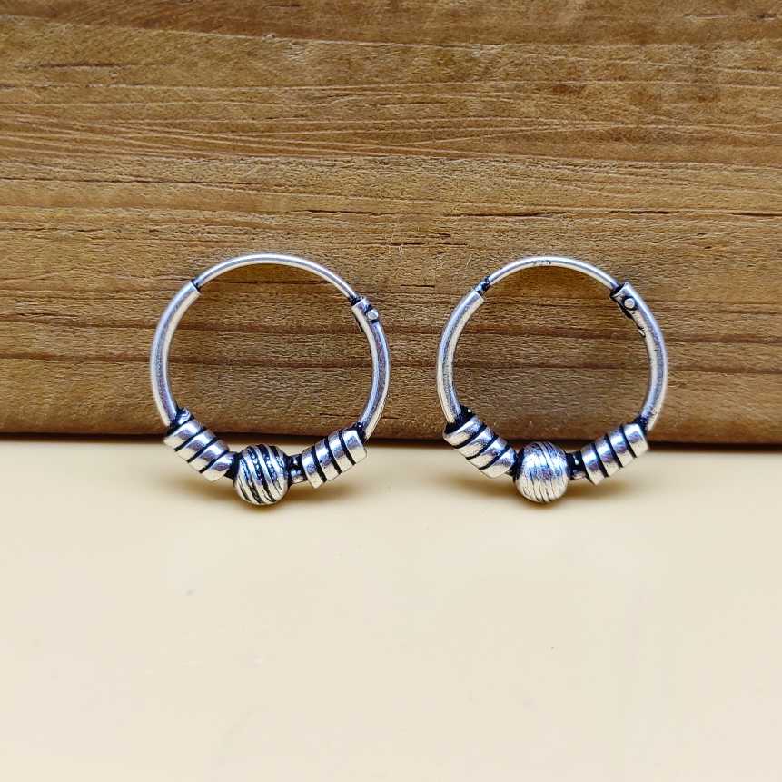 925 Sterling Silver Small Hoop Earrings with Artistic Wire Accent
