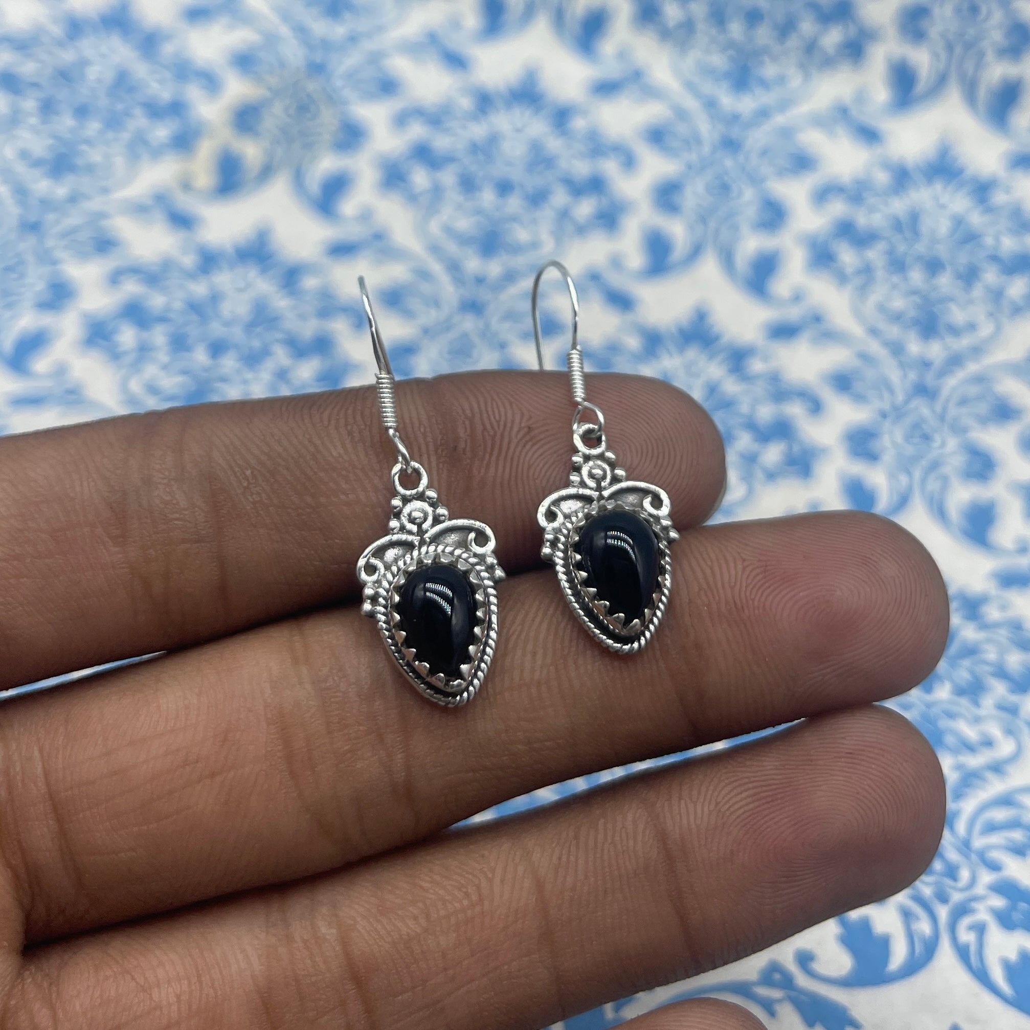 Black Onyx Dangle Earrings in 925 Silver – Classic Bold Stone Jewelry