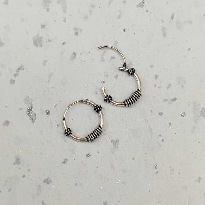 Minimalist 925 Sterling Silver Hoop Earrings with Oxidized Coil Detail