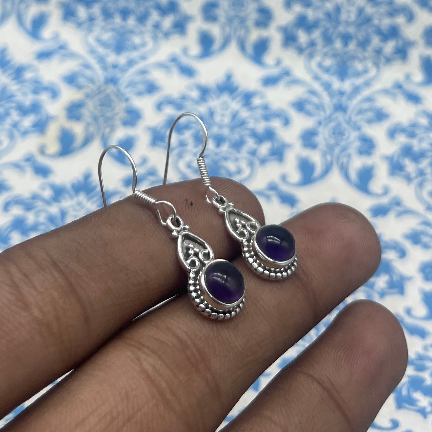 925 Sterling Silver Black Onyx Earrings – Elegant Round Gemstone Jewelry