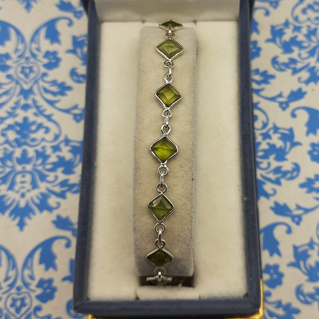 Peridot Bracelet Handmade 925 Sterling Silver Elegant Square Design