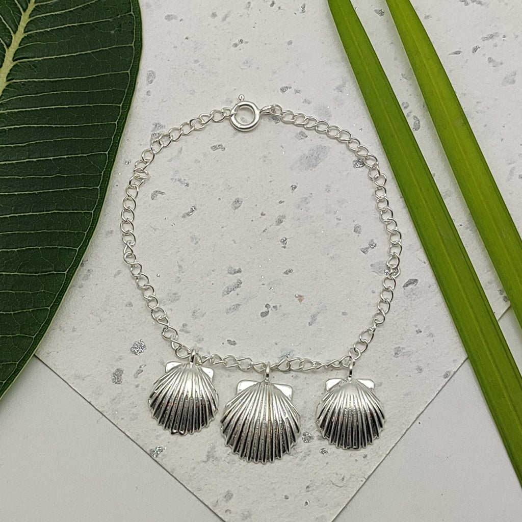Sterling Silver 925 Seashell Bracelet Handmade Minimal Beach Jewelry