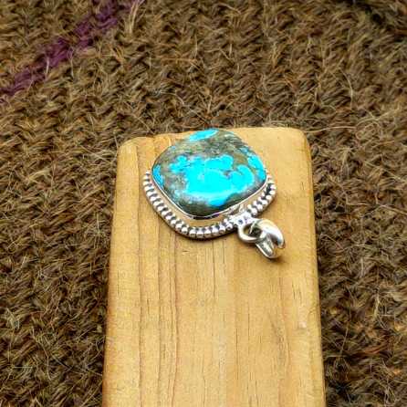 Mohave Turquoise 925 Silver Handmade Pendant Wholesale