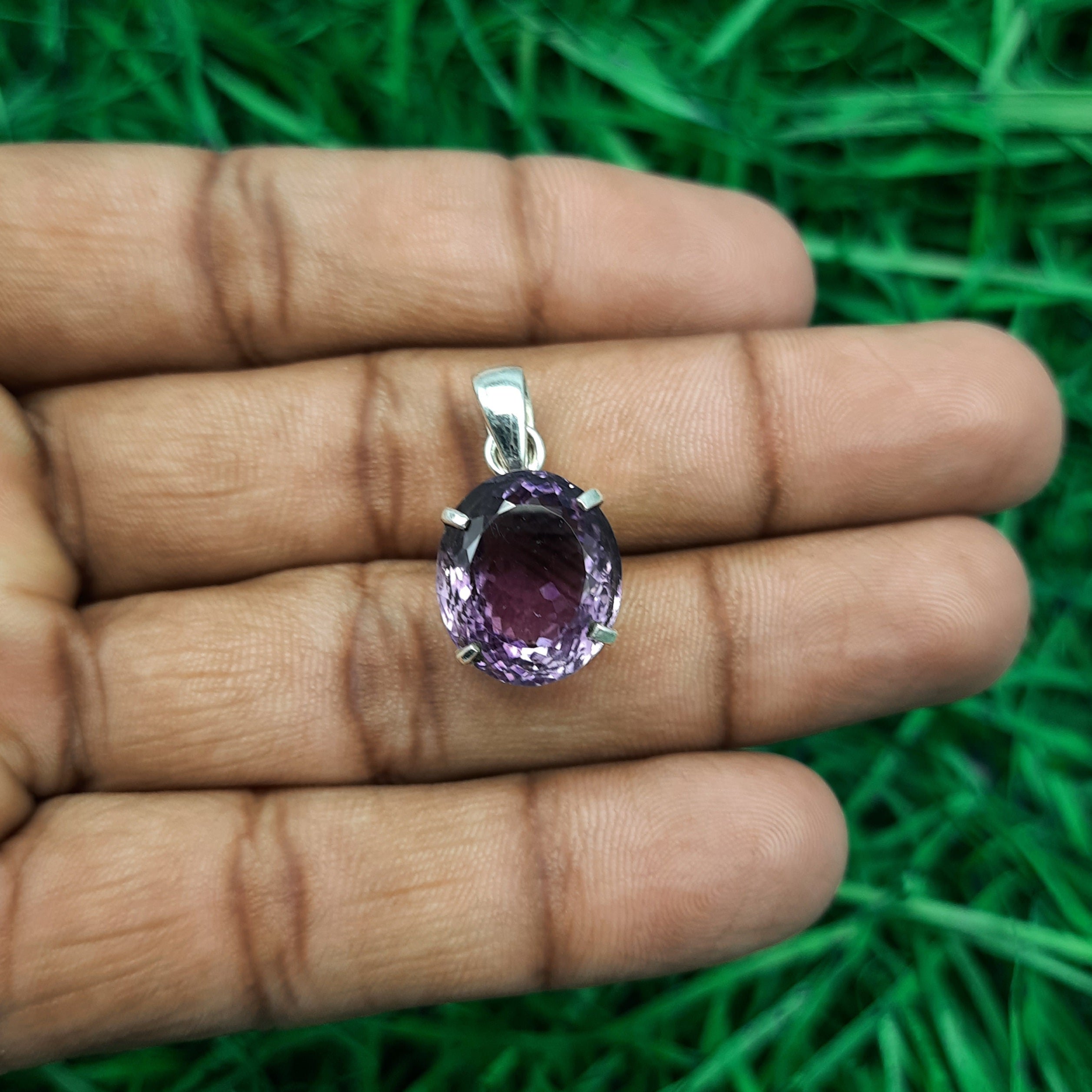 Amethyst Pendant in 925 Sterling Silver – Classic Natural Amethyst Minimal Elegant Jewelry