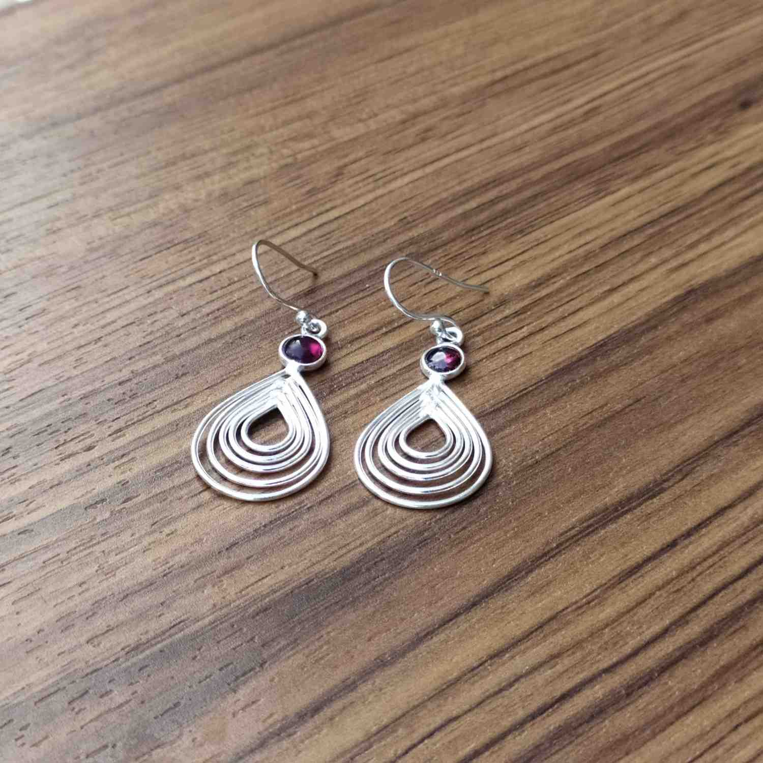 Fine 925 Sterling Silver Garnet Earrings