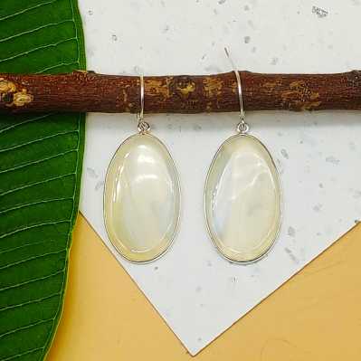 Elegant White Agate Gemstone Dangle Earrings Made In 925 Sterling Silver