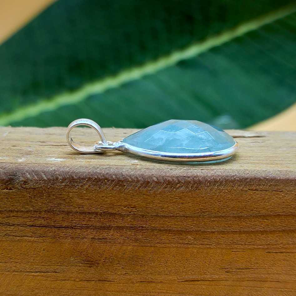 Natural Aquamarine Gemstone 925 Silver Pendant Fine Jewelry