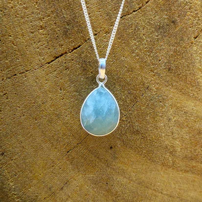 Natural Aquamarine Gemstone 925 Silver Pendant Fine Jewelry