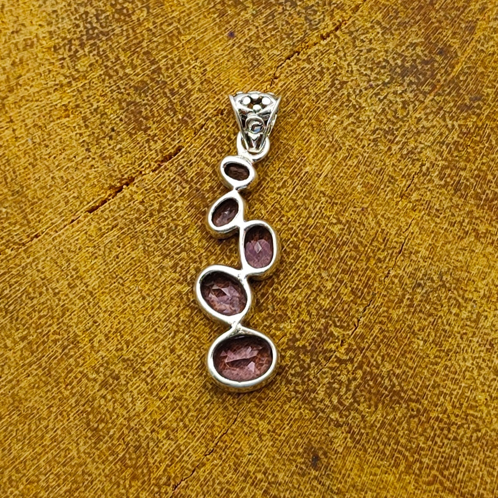 Amethyst Oval 925 Silver Dainty Pendant Wholesale