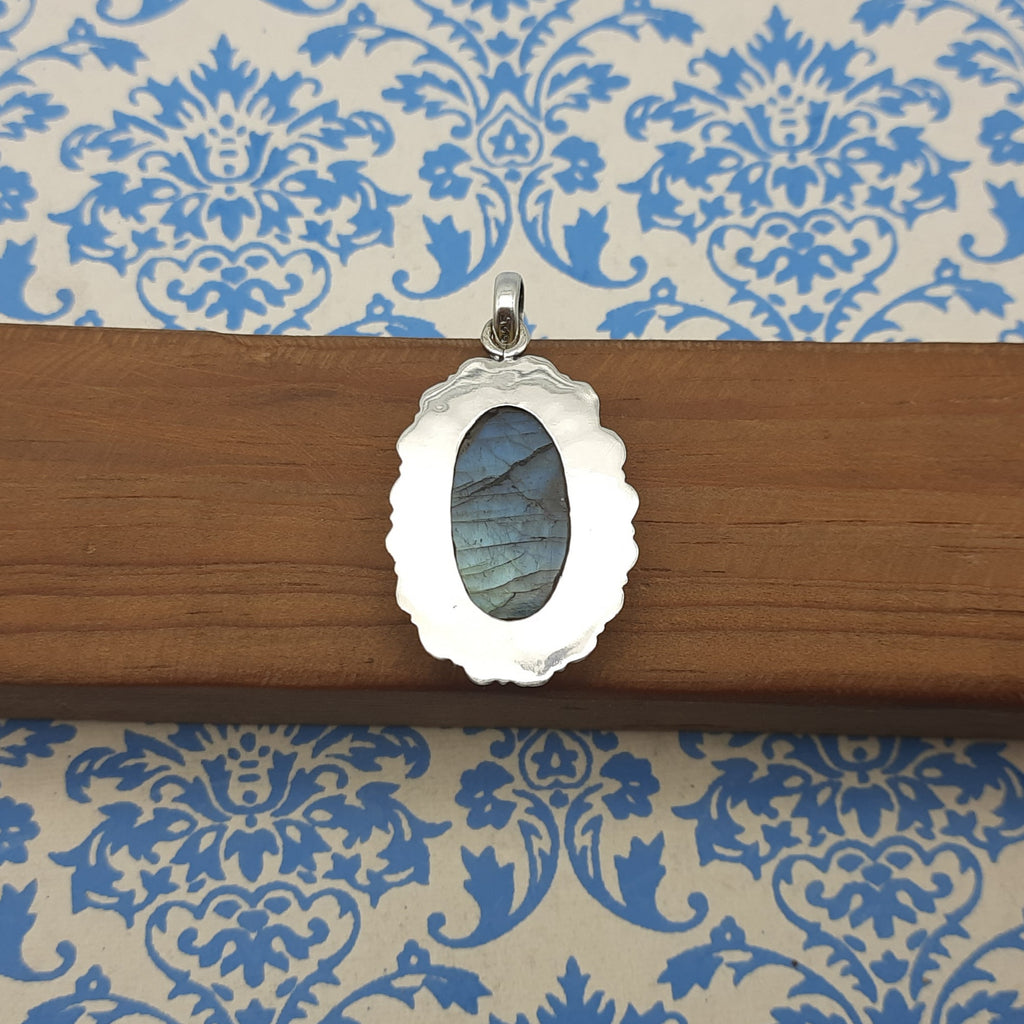 Labradorite 925 Sterling Silver Handmade Nepali Bohemian Flash Jewelry