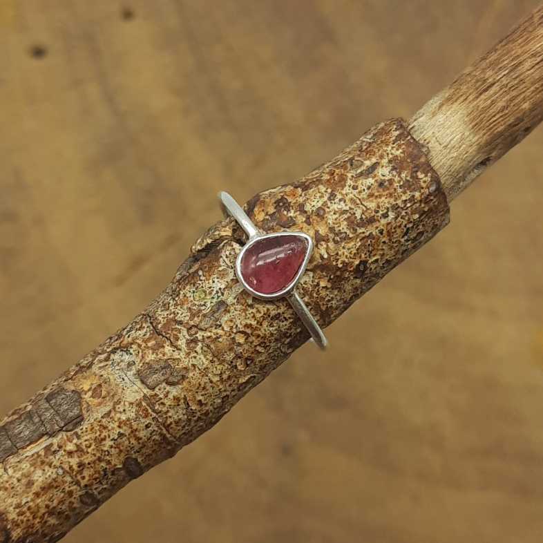 Teardrop Garnet Gemstone 925 Sterling Silver Bezel Stacking Ring