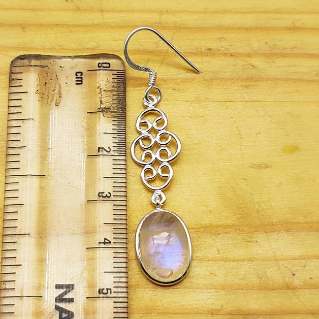 Handmade Moonstone Dangle Earring – Elegant Silver Filigree Design
