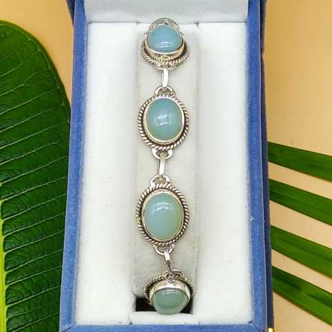 Classic Chalcedony Cabochon Oval Sterling Silver Bracelet