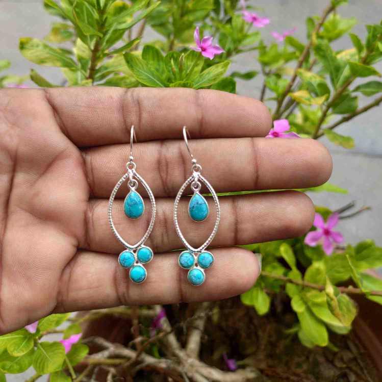 Elegant 925 Sterling Silver Turquoise Dangle Earrings