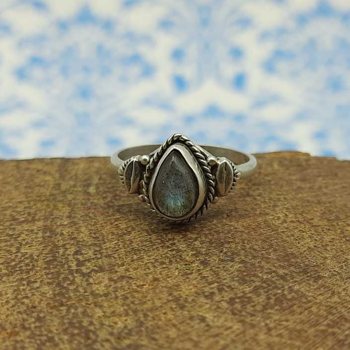 925 Sterling Silver Labradorite Gemstone Fancy Ring For Women