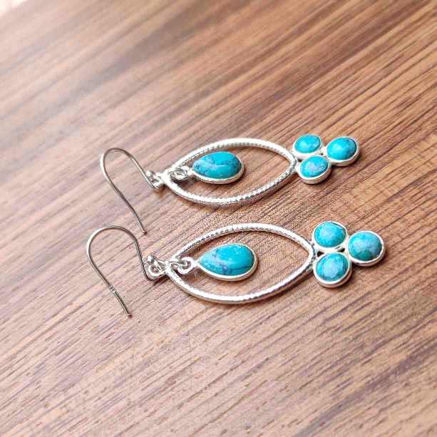 Elegant 925 Sterling Silver Turquoise Dangle Earrings