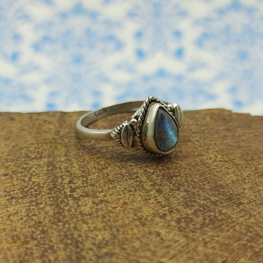 925 Sterling Silver Labradorite Gemstone Fancy Ring For Women