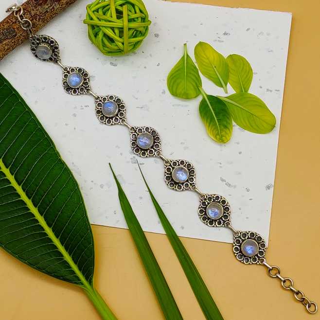 Bohemian Design Vintage 925 Sterling Silver Handmade Rainbow Moonstone Bracelet