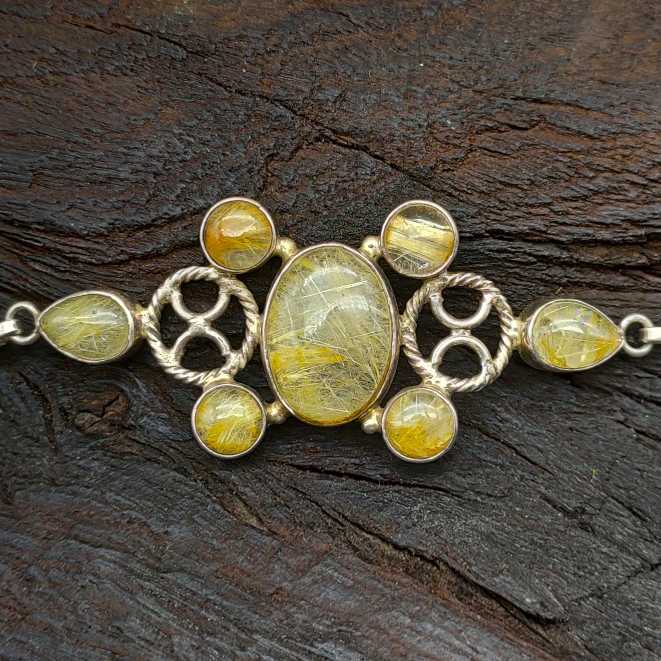 Elegant Oval Shape Design Rutile Quartz Gemstone Bracelet