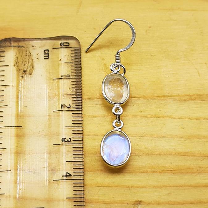 925 Silver Rainbow Moonstone Oval Shape Gemstone Earring