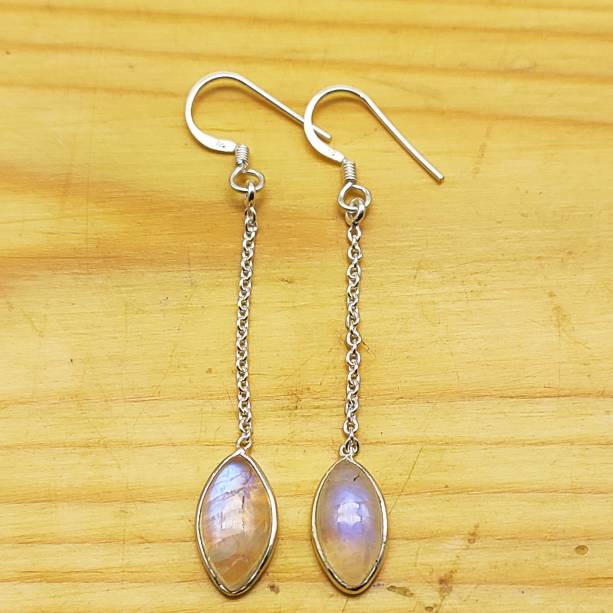 Natural Rainbow Moonstone Oval Shape Gemstone Earring