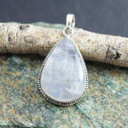Natural Rainbow Moonstone Gemstone Solid 925 Sterling Silver Pendant Handmade