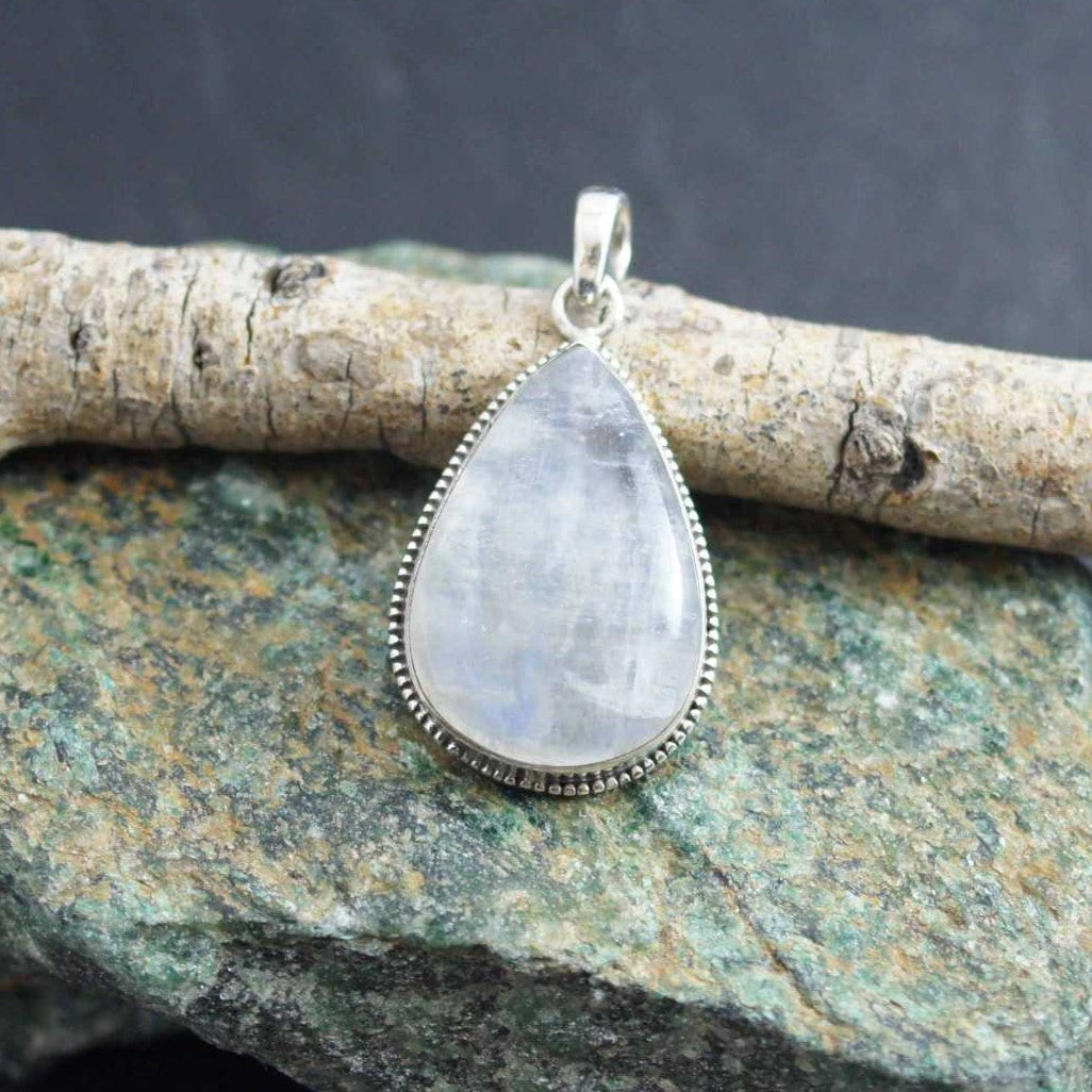 Natural Rainbow Moonstone Gemstone Solid 925 Sterling Silver Pendant Handmade