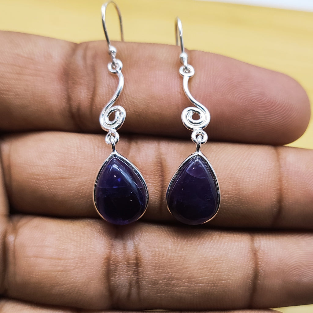 925 Sterling Silver Amethyst Drop Earrings – Minimal Gemstone Dangle