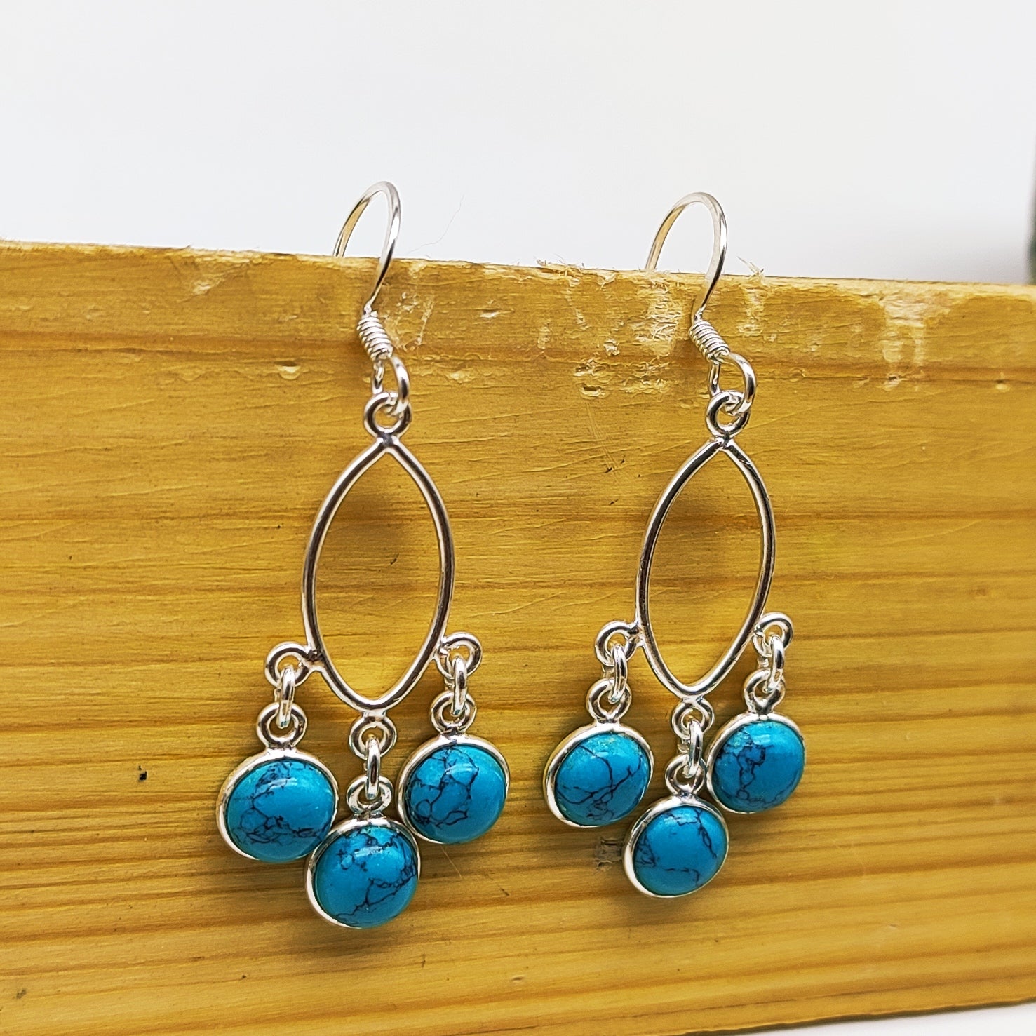Turquoise Silver Dangle Earrings – Elegant Minimalist Design
