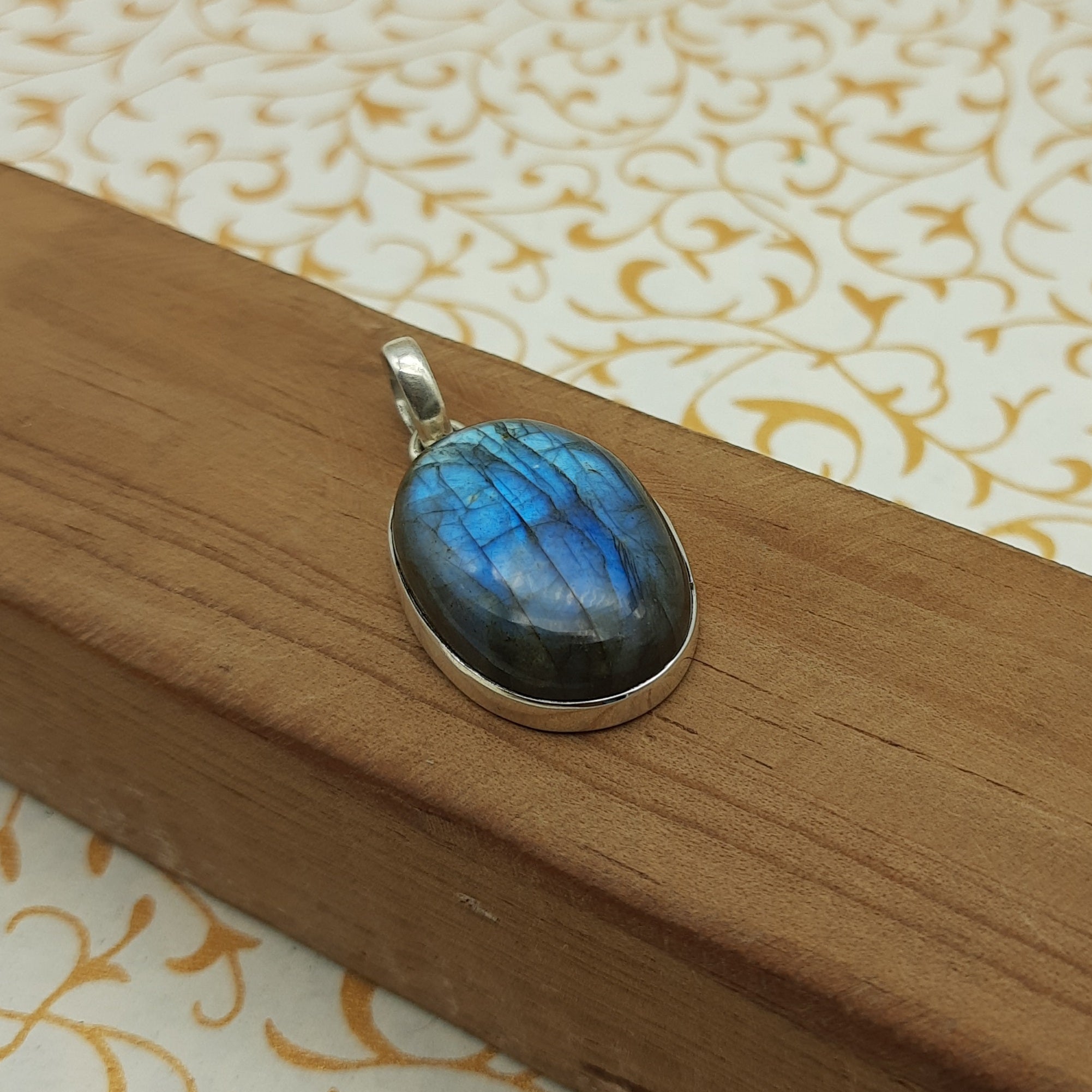 925 Sterling Silver Labradorite Pendant – Natural Gemstone Handmade Boho Statement Jewelry