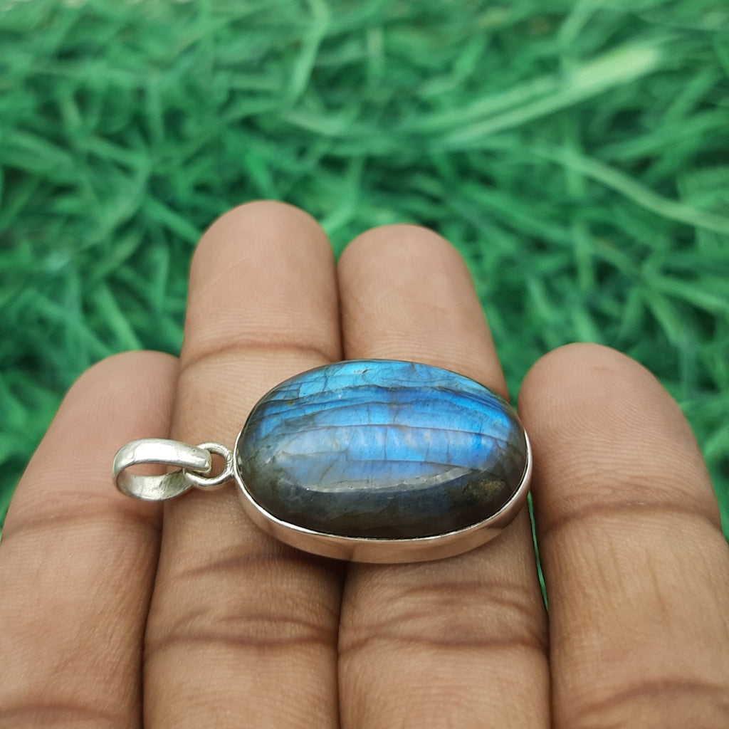 925 Sterling Silver Labradorite Pendant – Natural Gemstone Handmade Boho Statement Jewelry
