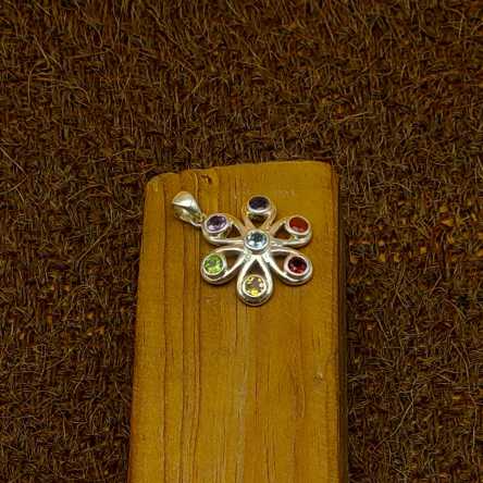 7 Chakra Flower Design 925 Silver Boho Necklace Handmade Pendant