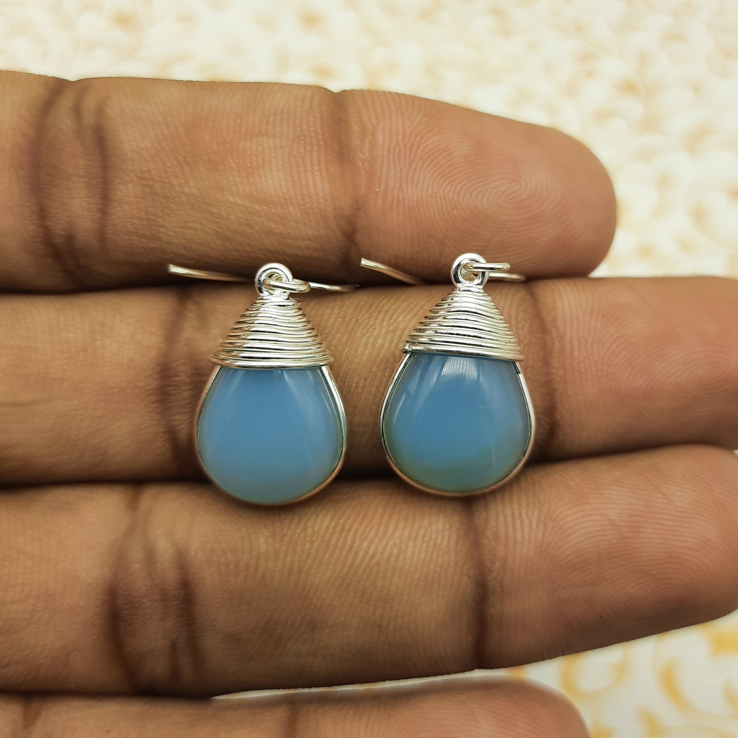 Elegant Chalceydony Silver Earring – Minimal Boho Design