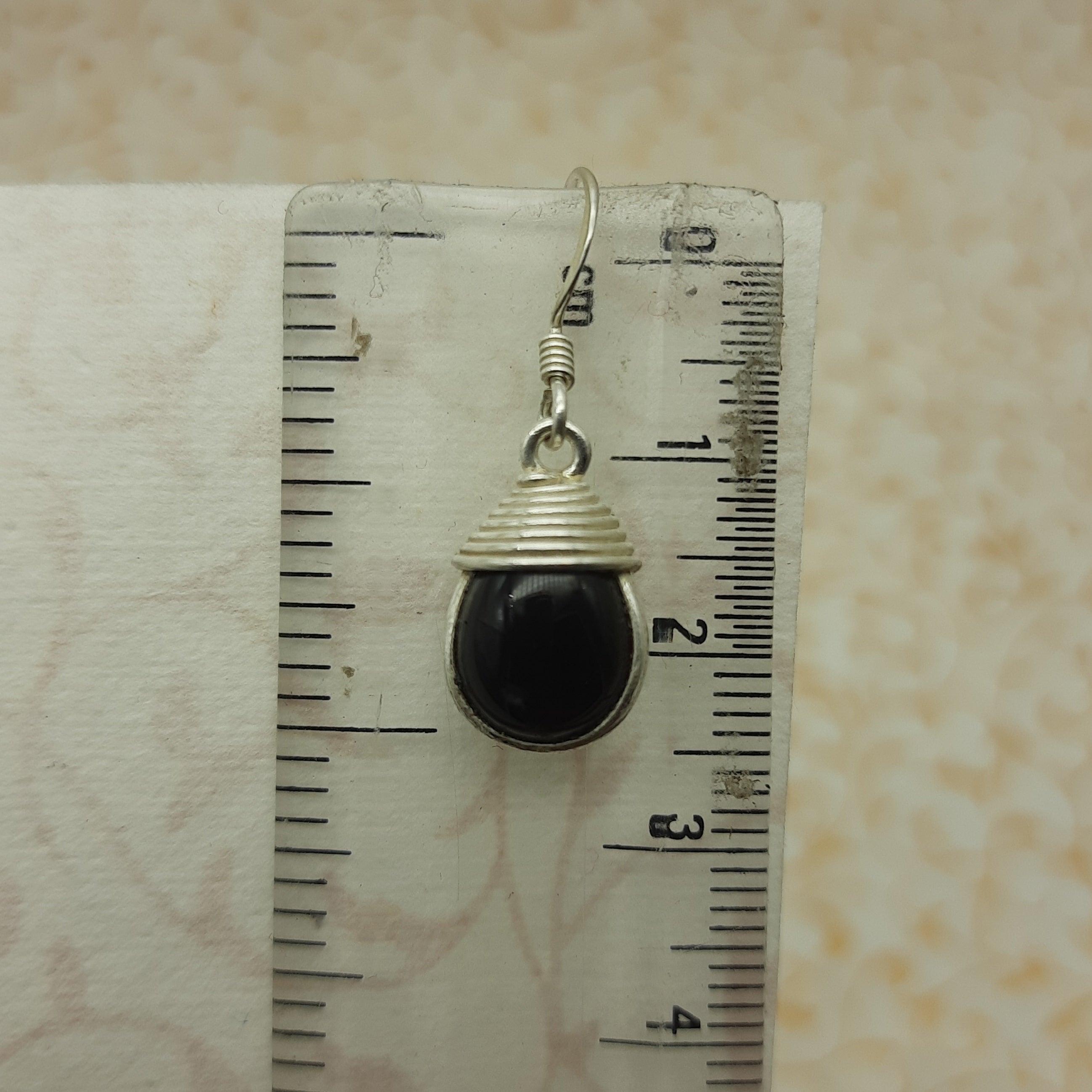 Classic Black Onyx Silver Earrings – Timeless Drop Design