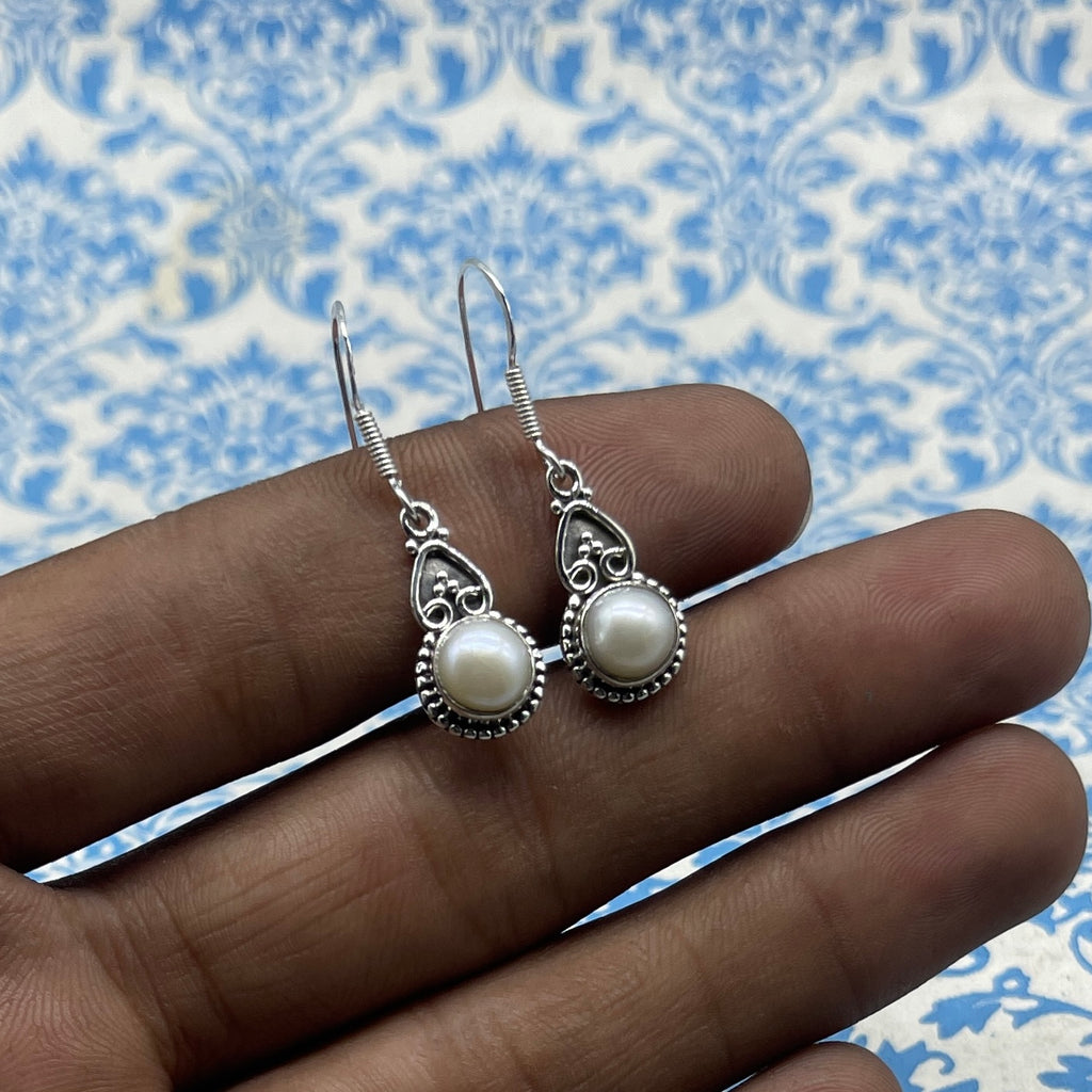 925 Silver Pearl Gemstone Earring - Natural Round Gemstone