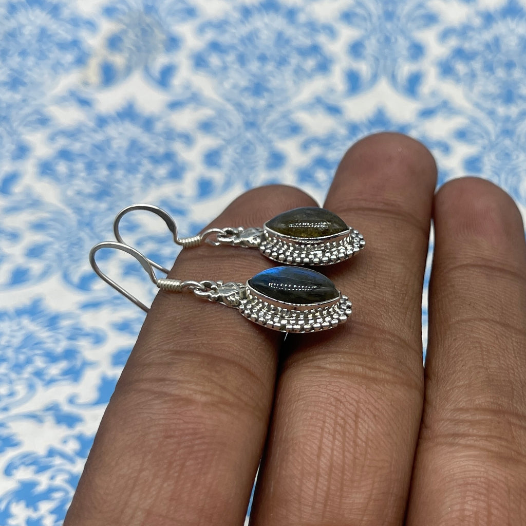 925 Handmad Natural Labradorite Dangle Earrings