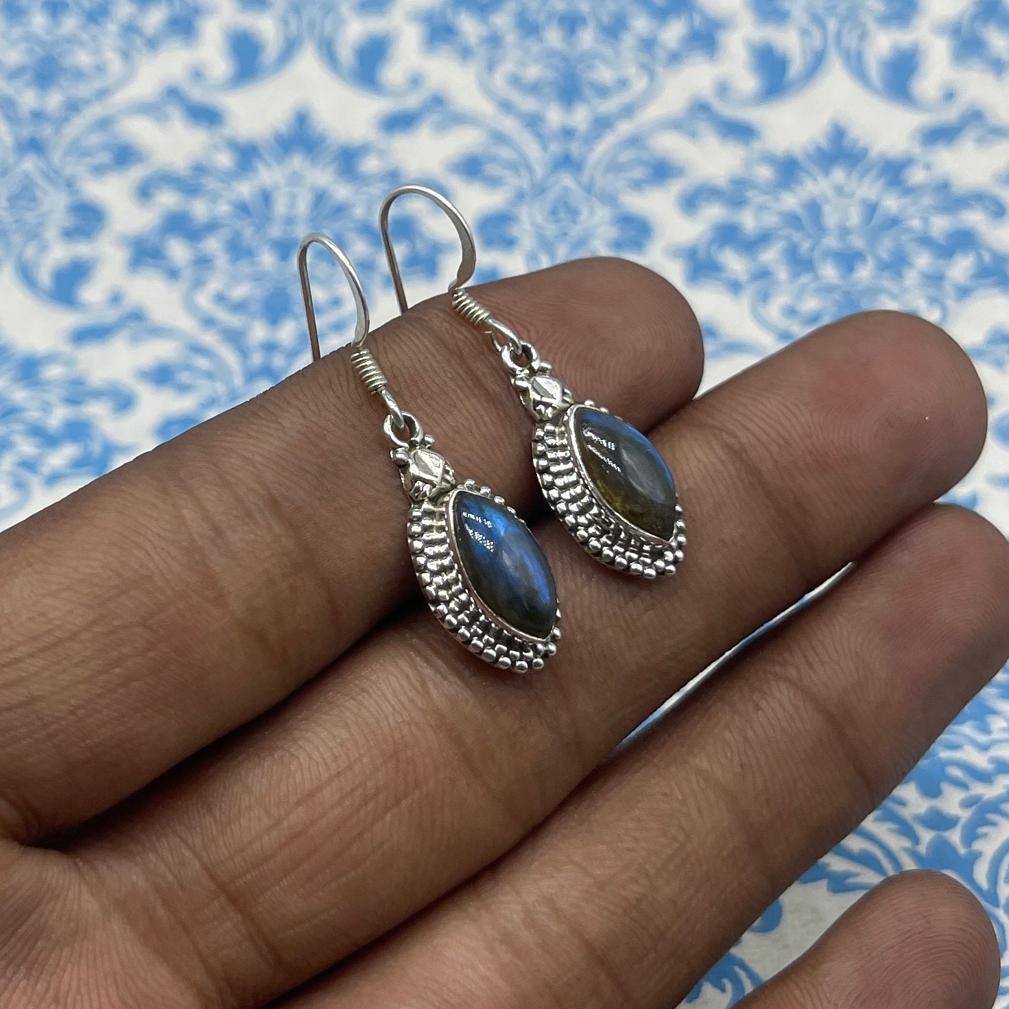 925 Handmad Natural Labradorite Dangle Earrings