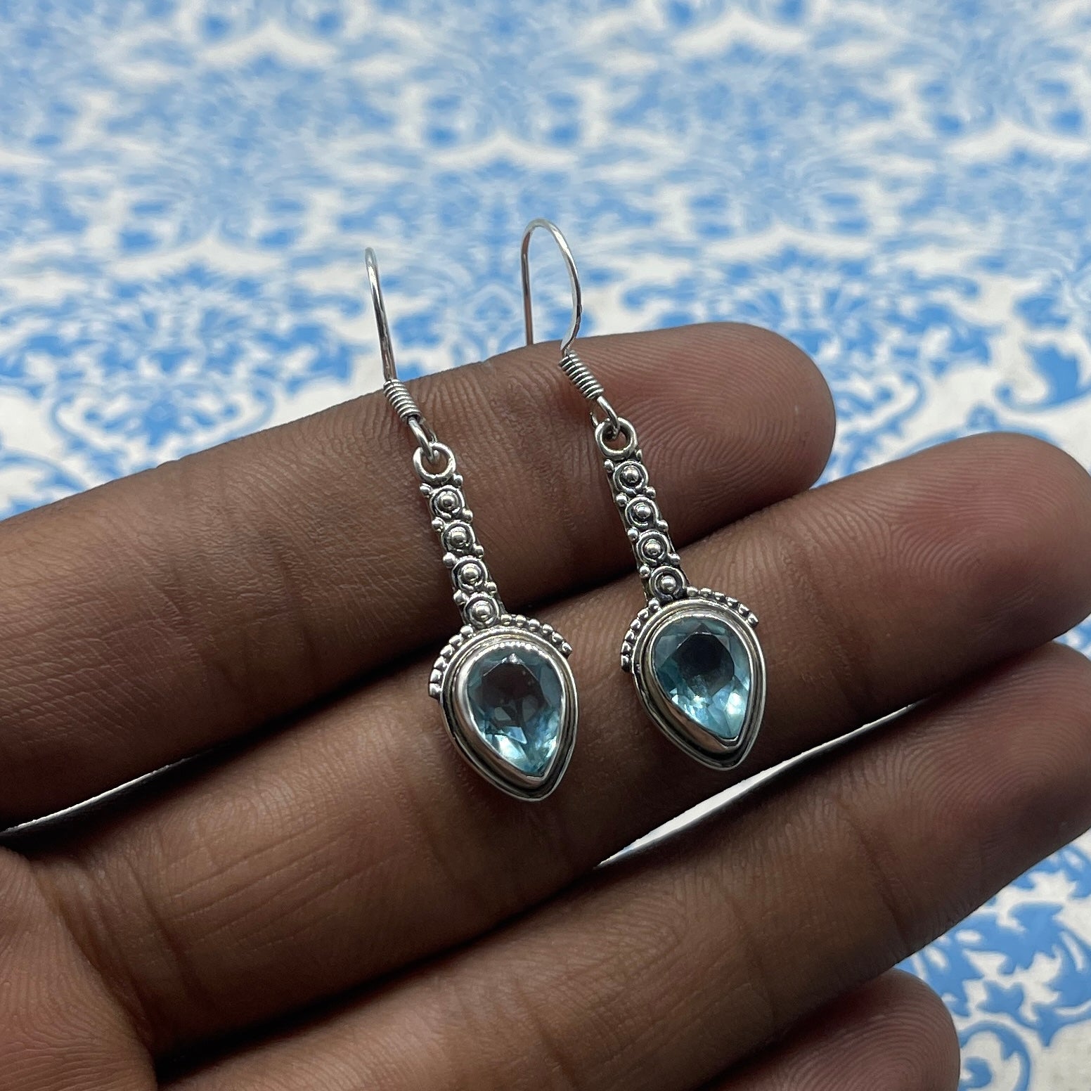 925 Sterling Silver Blue Topaz Drop Shape Earring