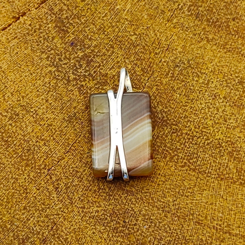 Agate Nepali Bohemian Handmade Silver Pendant