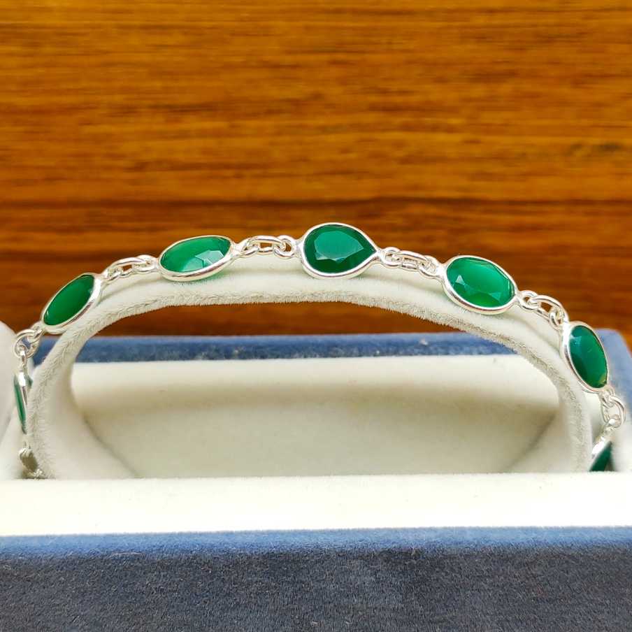 925 Silver Bezel Work Oval Green  Onyx Gemstone Bracelet