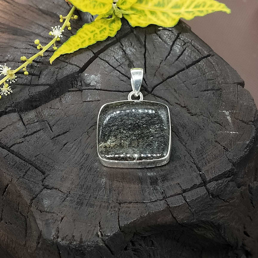 Nit Night Quartz Squarish Shape 925 Silver Boho Designer Pendant