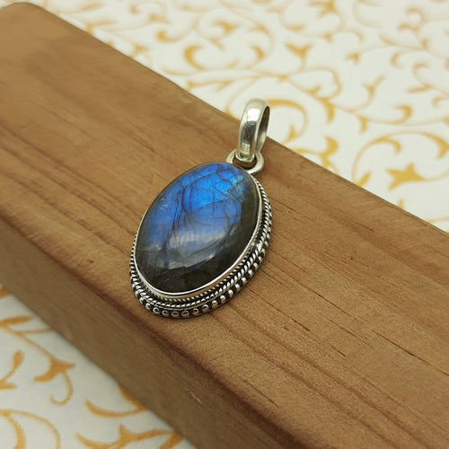 925 Sterling Silver Labradorite Pendant – Natural Gemstone Artisan Bohemian Pendant