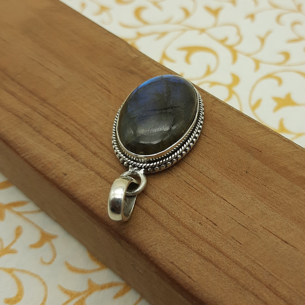 925 Sterling Silver Labradorite Pendant – Natural Gemstone Artisan Bohemian Pendant